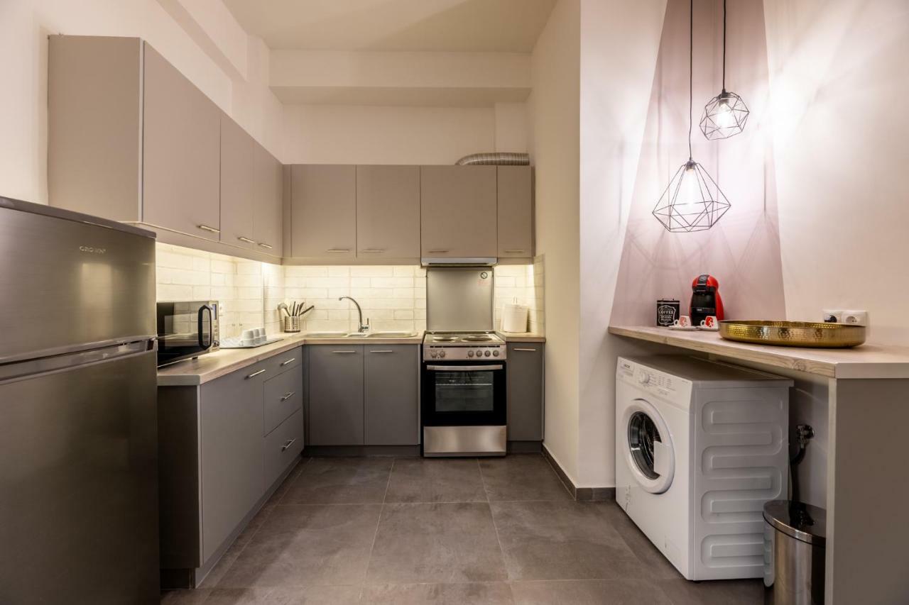 Ports Crossroad D Apartment Piraeus Ngoại thất bức ảnh