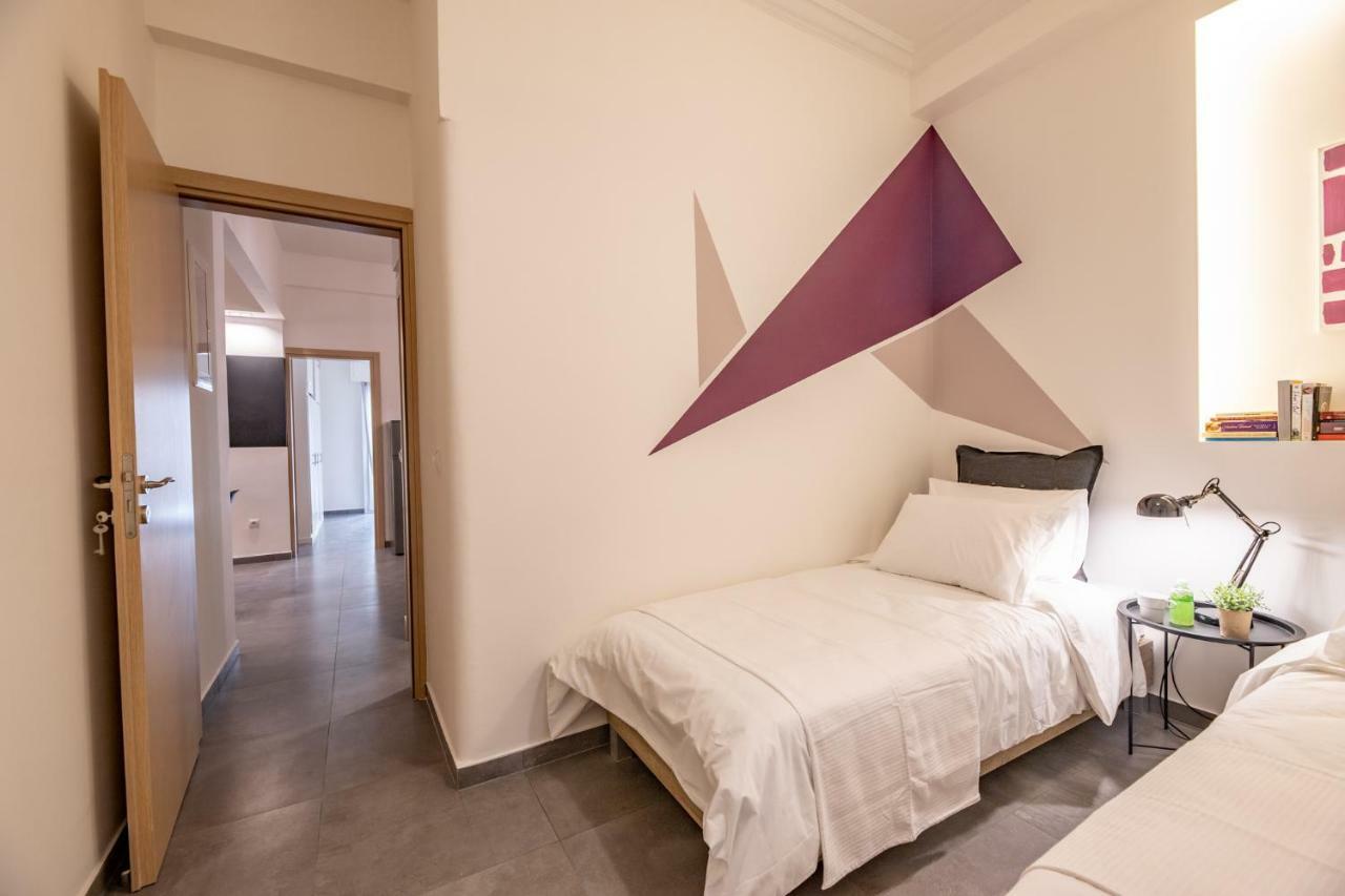 Ports Crossroad D Apartment Piraeus Ngoại thất bức ảnh